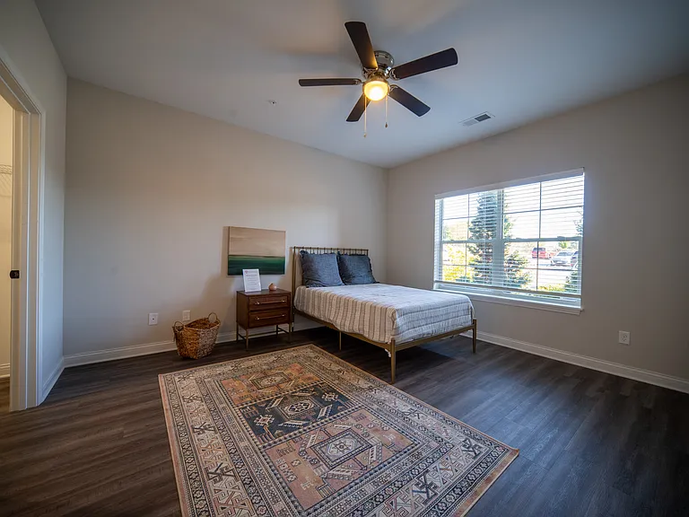 Plum Ridge Apartments — Photo 15
