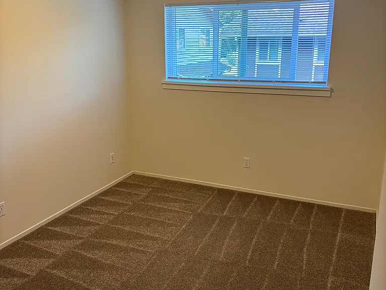 1600 S Kent Des Moines Rd #1 — Photo 10