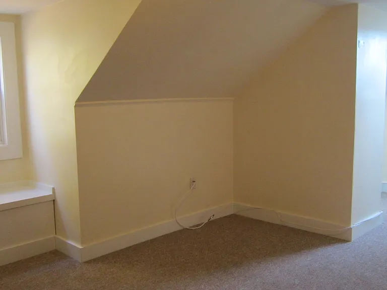 25-27 Goodrich St #27 — Photo 6