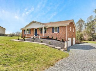 587 Lost Mountain Rd, Wirtz, VA 24184