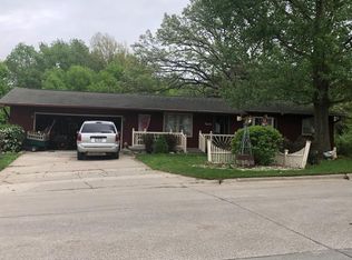 1306 S Main St, Denison, IA 51442