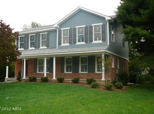 7906 Wellington Rd, Alexandria, VA 22308