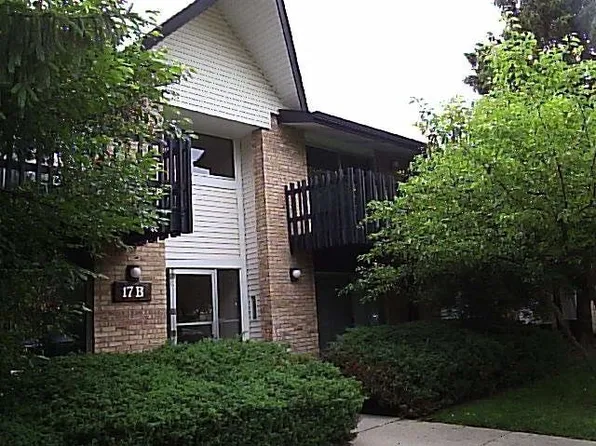 17B Kingery Quarter APT 206, Willowbrook, IL 60527