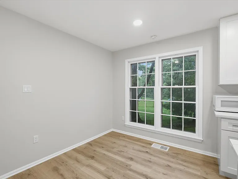 4120 Nutwood Way — Photo 14