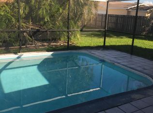 8961 Johnson St, Hollywood, FL 33024