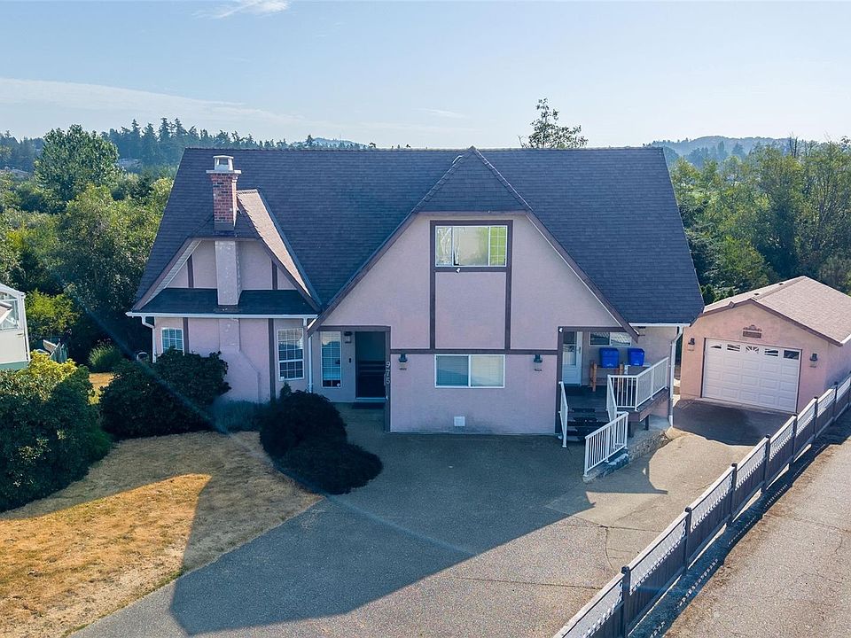 1st image of 975 Meadowview Pl