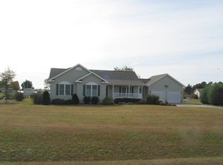 700 Harveys Neck Rd, Heathsville, VA 22473