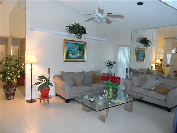 4th image of 1030 Wilshire Creek