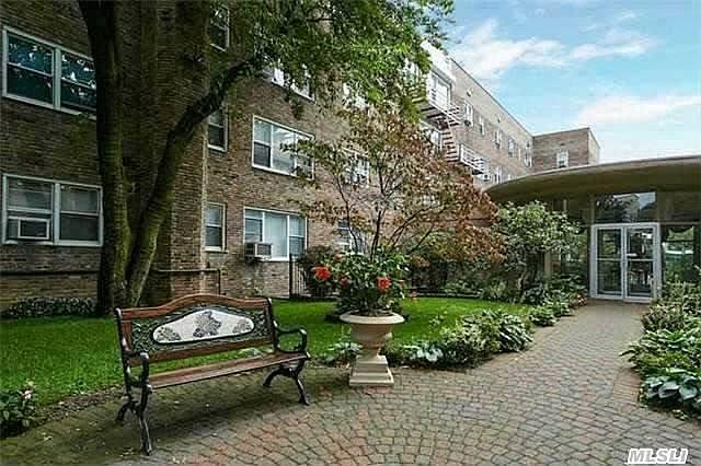 1st image of 6 Wooleys Ln APT A30