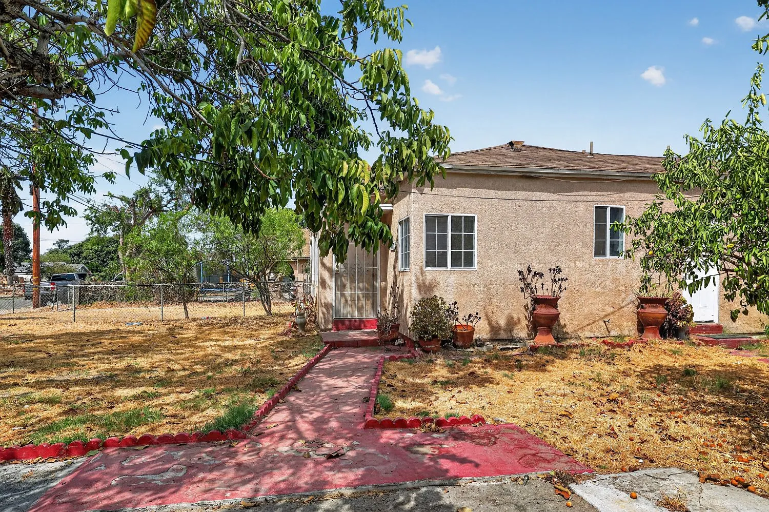 1 bed, 600 sqft, $1,500 — Photo 3