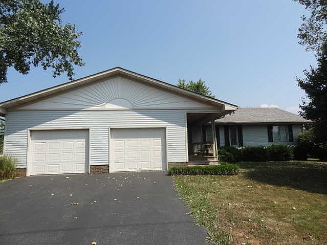 1st image of 2417 Butterwood Way