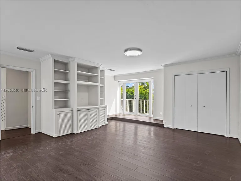 651 S Mashta Dr — Photo 45
