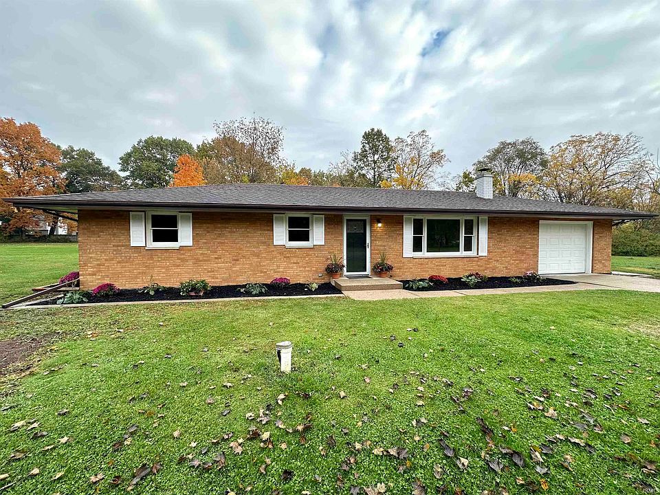 1st image of 21151 Mays Dr