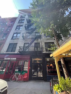 Rented by Compass | media 13