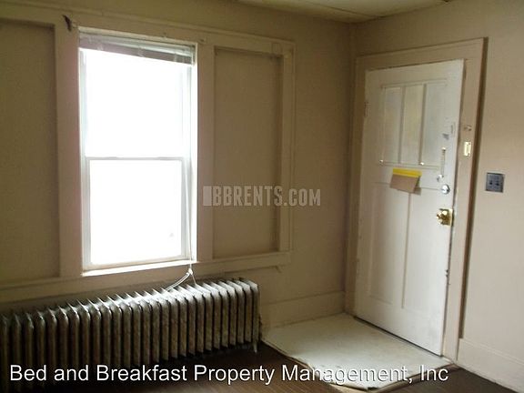 2nd image of 2652 Benninghofen Ave APT 1