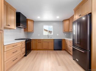361 E Indian Rock Rd, Vista, CA 92084