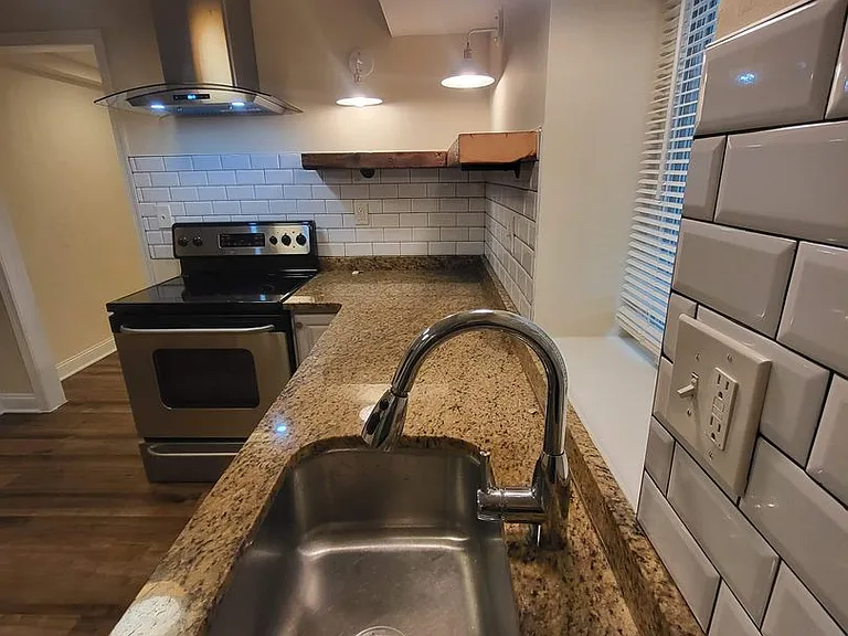5423 Lebanon Ave — Photo 2