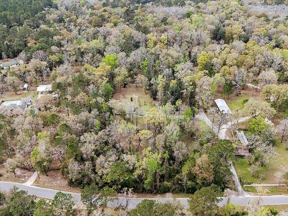 3rd image of 80 Emerald Acres Dr