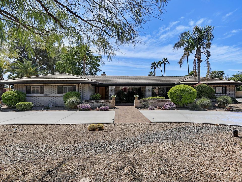 1st image of 495 E Cercado Ln