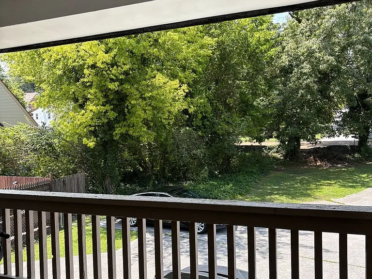 32 S Germantown Road — Photo 16