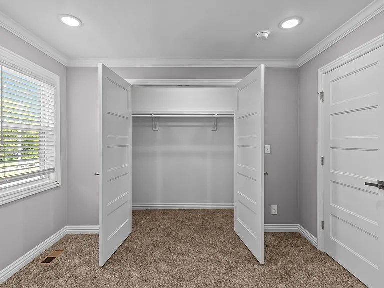 Forest Park Townhomes — Photo 10