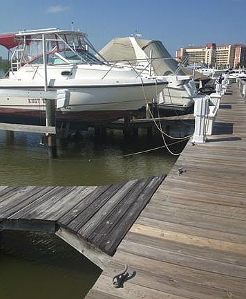 3rd image of 279 Wiggins Bay Dr