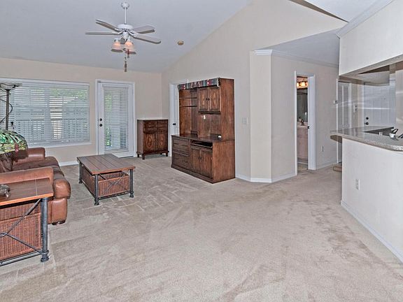 3rd image of 7800 Point Meadows Dr APT 236