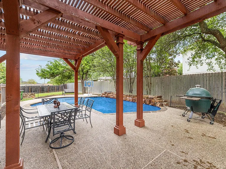 2129 Clear Lake Pl — Photo 31