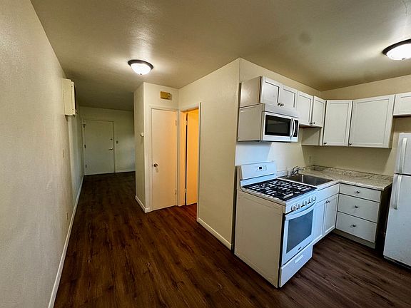 5th image of 1811 13th Ave APT 4
