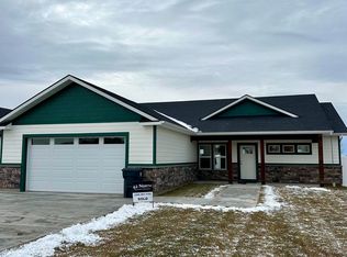 1545 Mountain View Dr, Gooding, ID 83330