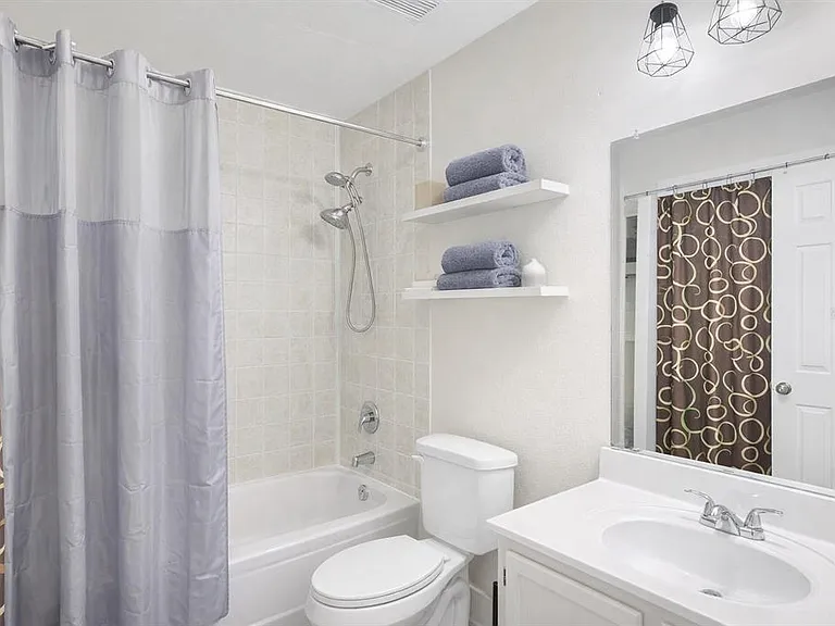 501 S Magnolia Ave #1 — Photo 6
