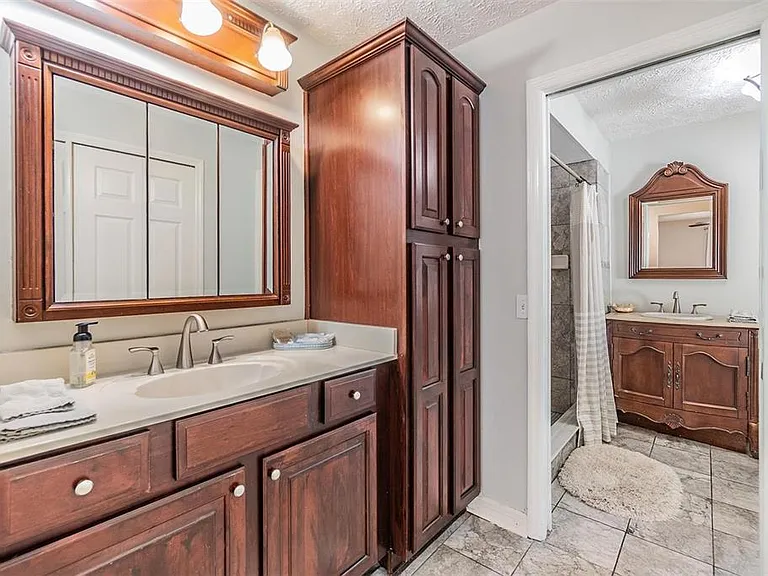1 Fernery Ln — Photo 20