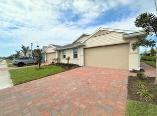 830 Enbrook Loop, Naples, FL 34114