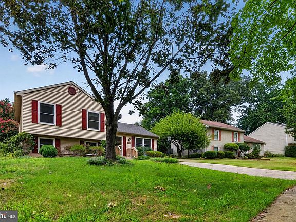 2nd image of 6408 Tiffany Ct