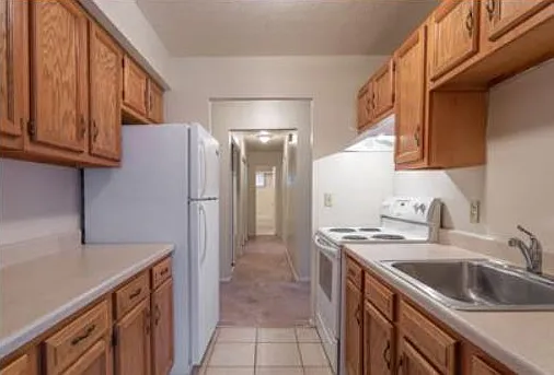 207 Winchester Rd — Photo 3