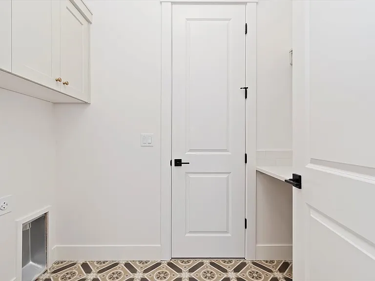 11343 W Perthshire Ln — Photo 32