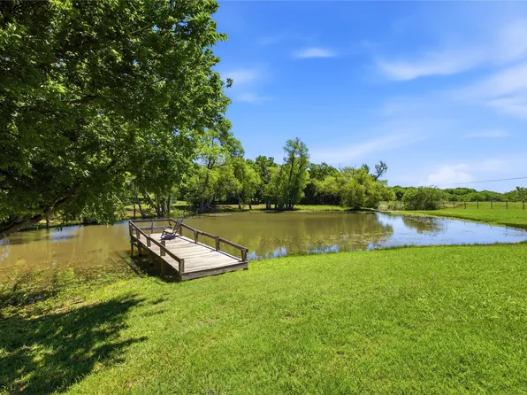4927 Fm 878, Waxahachie, TX 75165