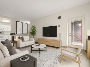 Stony Brook Condominium, West Roxbury, MA 02132