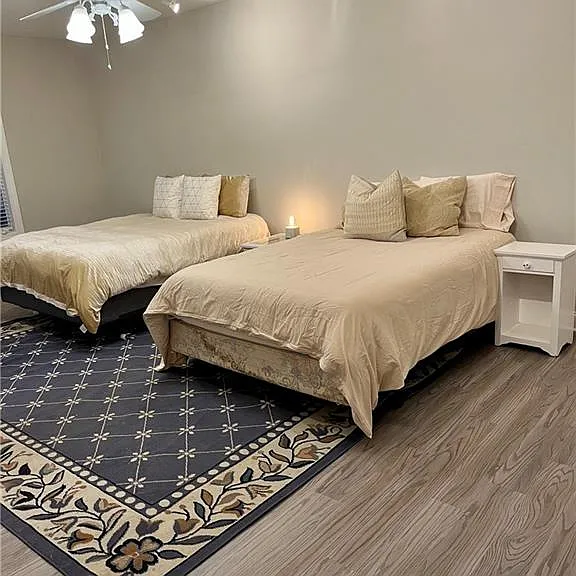 4857 Netherlands Pl — Photo 10