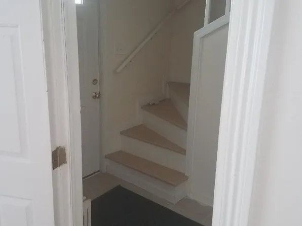 229 William St #1, Fall River, MA 02721