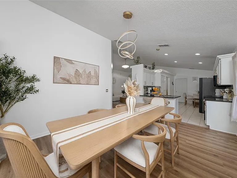 316 Westscott Dr — Photo 7