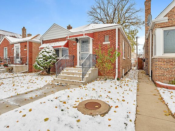 3rd image of 5004 S Lawndale Ave