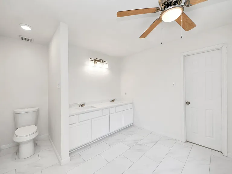 3046 Texas Oak Dr — Photo 17