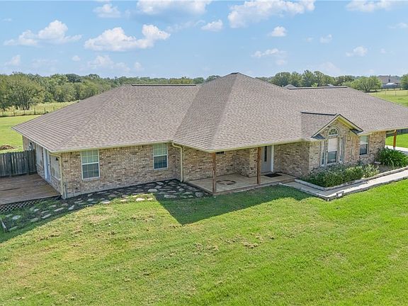 2nd image of 4888 N Country Dr