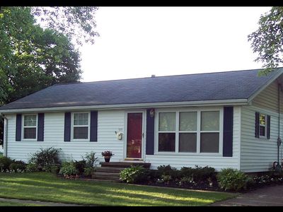 999 Oakwood Dr, Elyria, OH, 44035