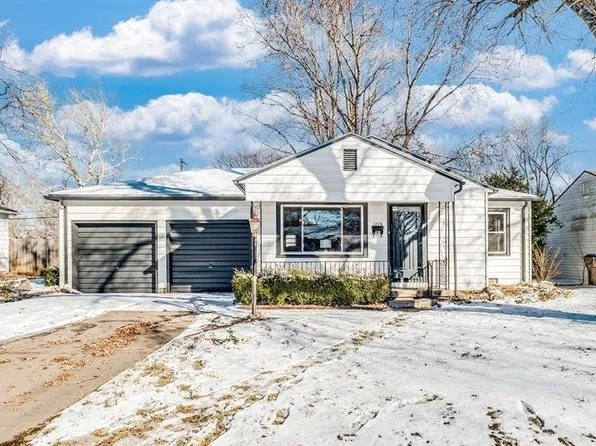 1726 S Faulders Ln, Wichita, KS 67218