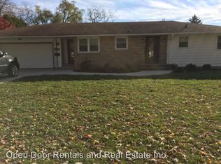 1006 N Van Buren St, Auburn, IN 46706