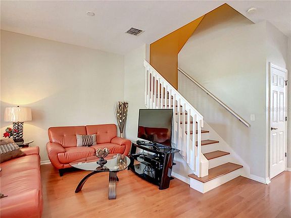 3rd image of 14562 Clarkson Dr