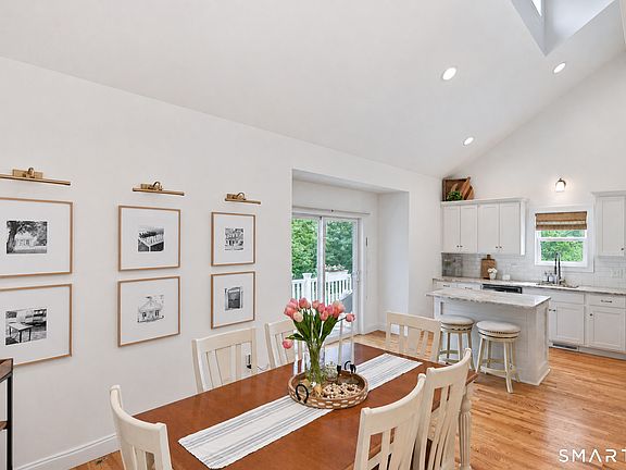 5th image of 43 George Street #1
