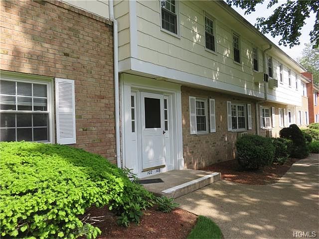 1st image of 106 Parkside Dr #106